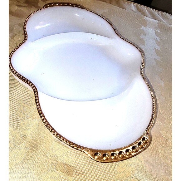 Vintage AH Fire-King White Glass 11" 3-Part Divided Relish Dish with Gold Trim - Picture 10 of 16